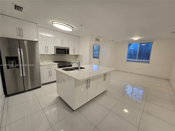 $2,299 | 2651 Northeast 212th Terrace, Unit 103, Miami, FL 33180