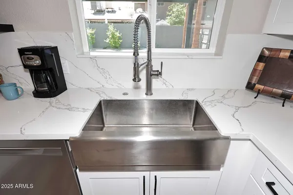 $535,000 | 325 West San Angelo Street, Gilbert, AZ 85233