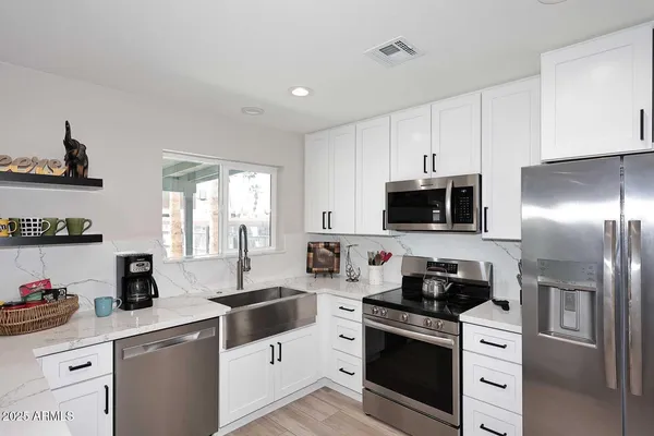 $535,000 | 325 West San Angelo Street, Gilbert, AZ 85233