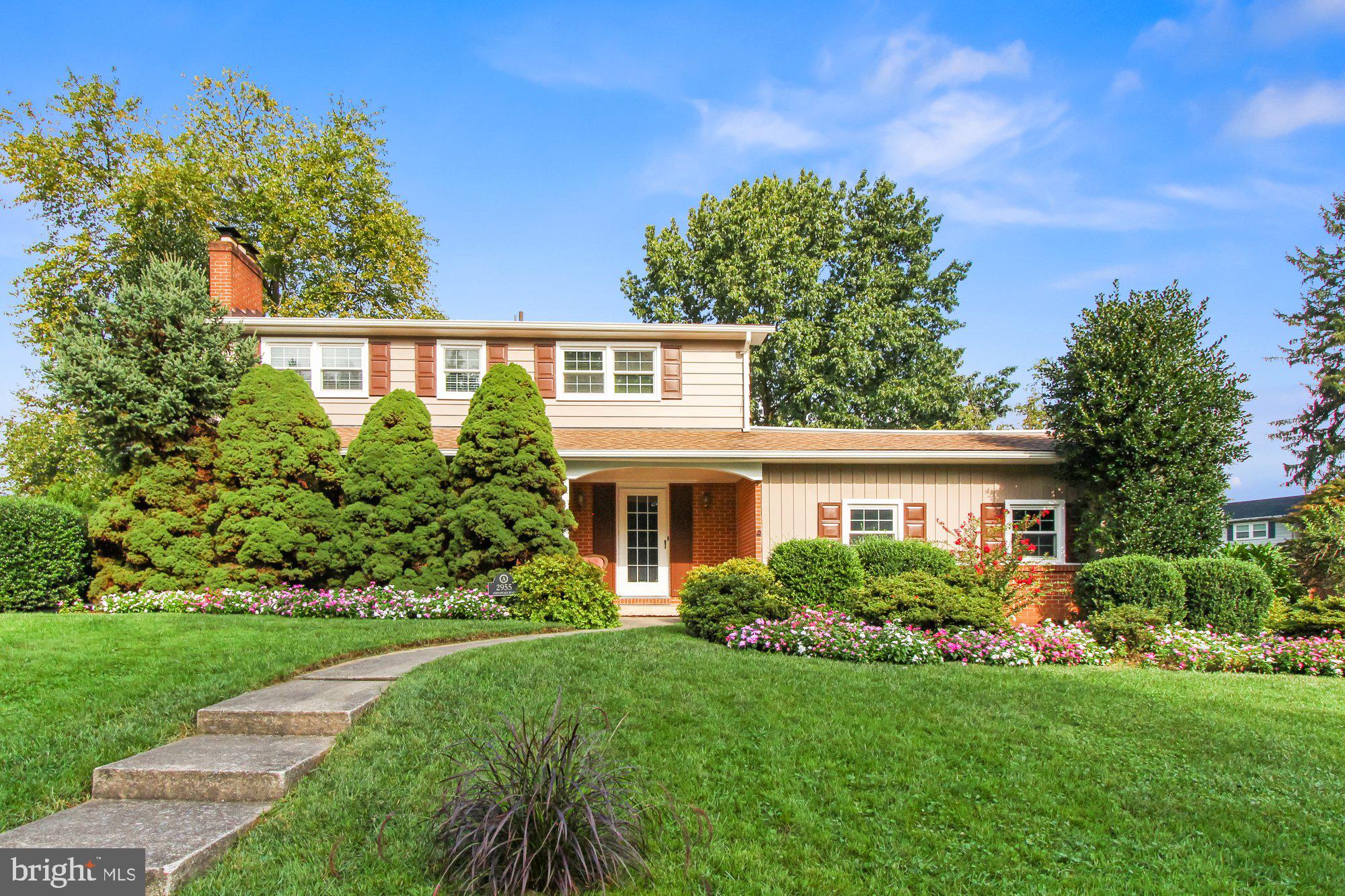 2955 Chesapeake Road York, PA 17402 - Photo 2 of 34 Gallery Image 2