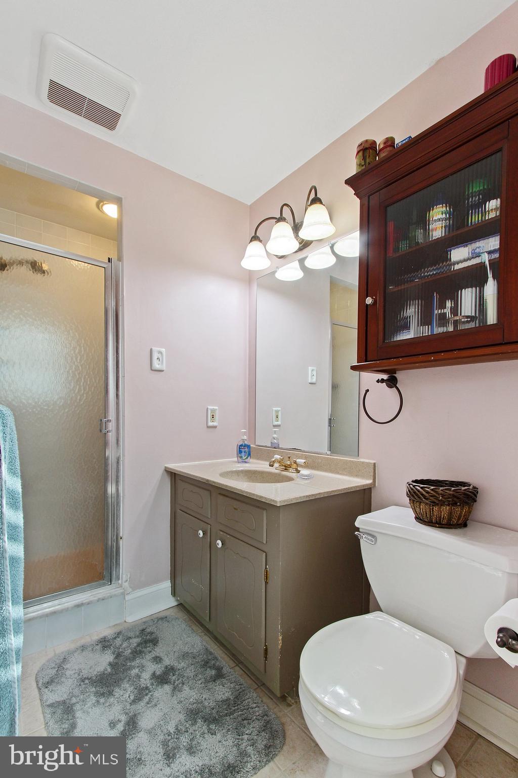 2955 Chesapeake Road York, PA 17402 - Photo 25 of 34 Gallery Image 25