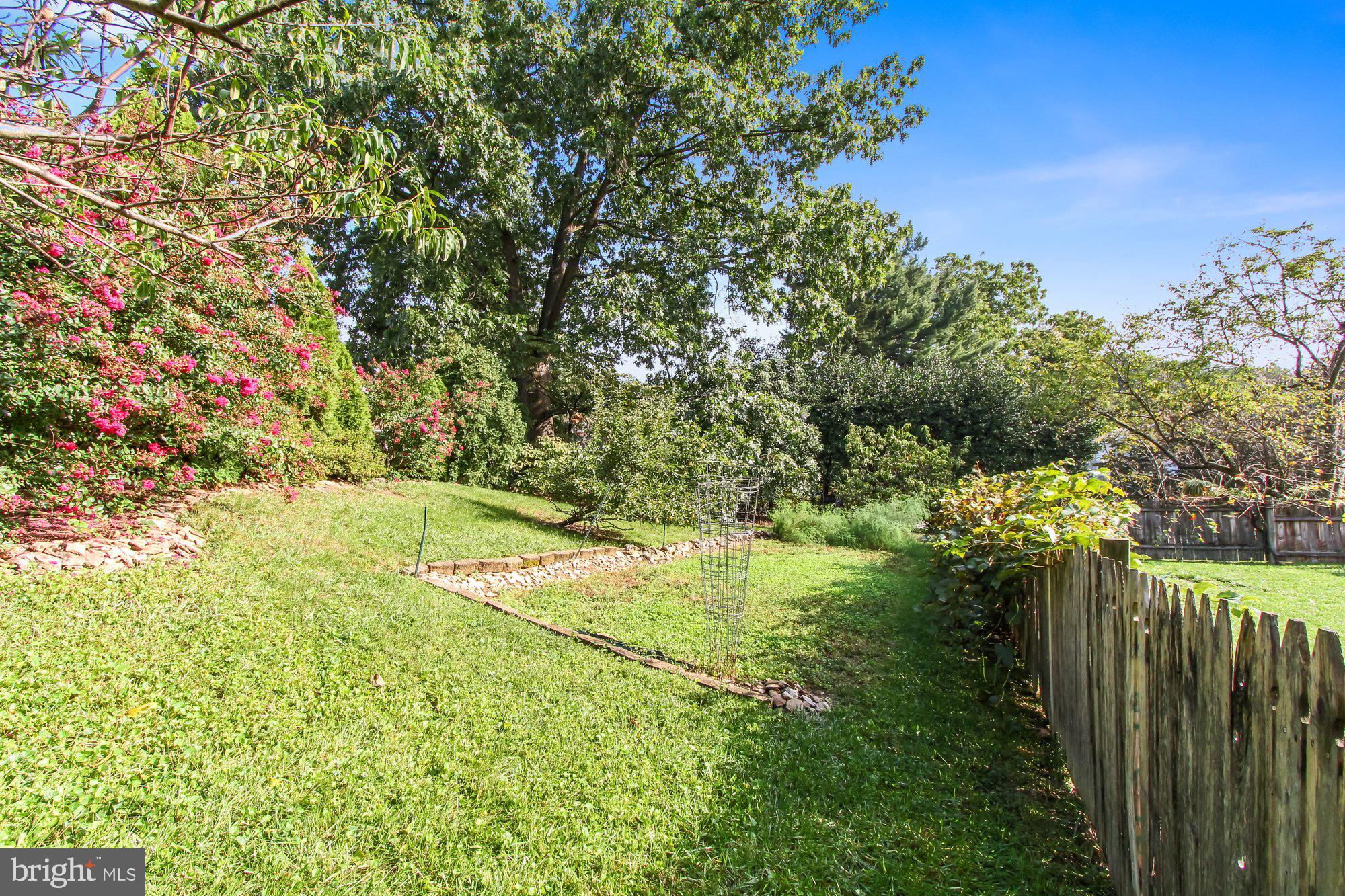 2955 Chesapeake Road York, PA 17402 - Photo 31 of 34 Gallery Image 31