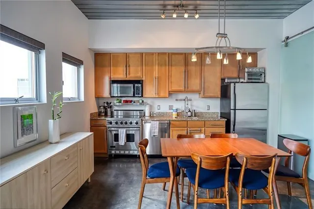 $4,000 | 620 Glen Iris Drive Northeast, Unit 524, Atlanta, GA 30308