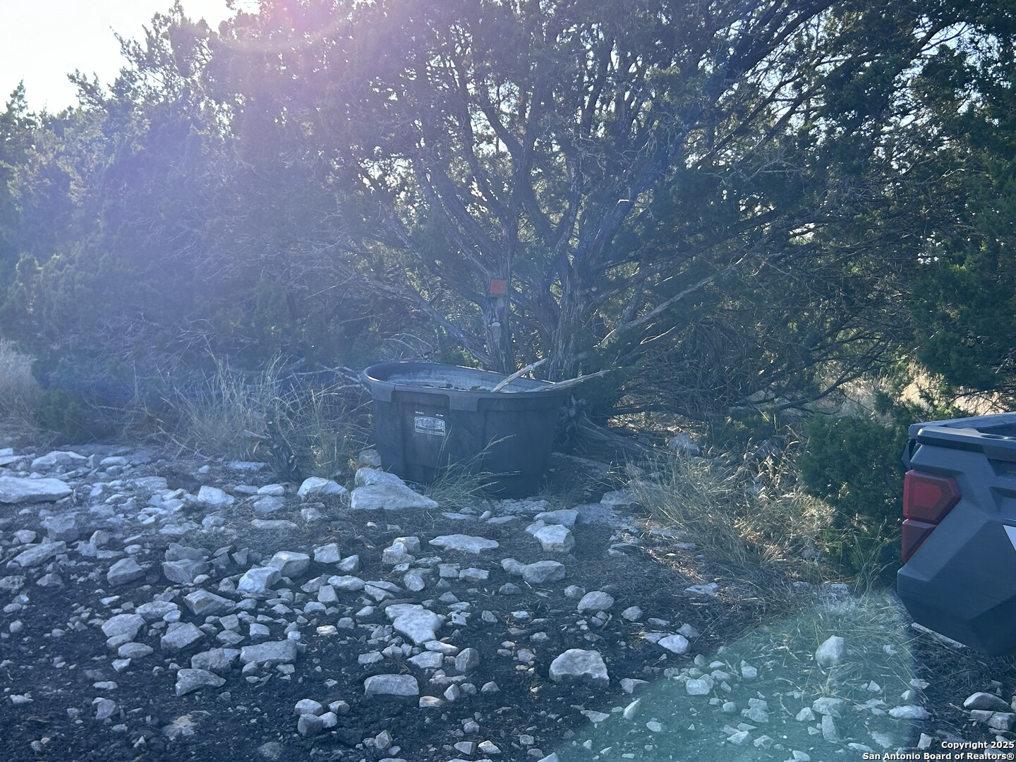 840 SD 23040 Rocksprings, TX 78880 - Photo 27 of 56 a backyard of a house