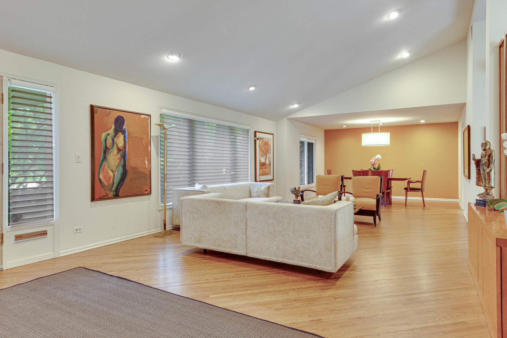 1144 Mayfair Lane Glencoe, IL 60022 - Photo 4 of 23 a living room with furniture and a table