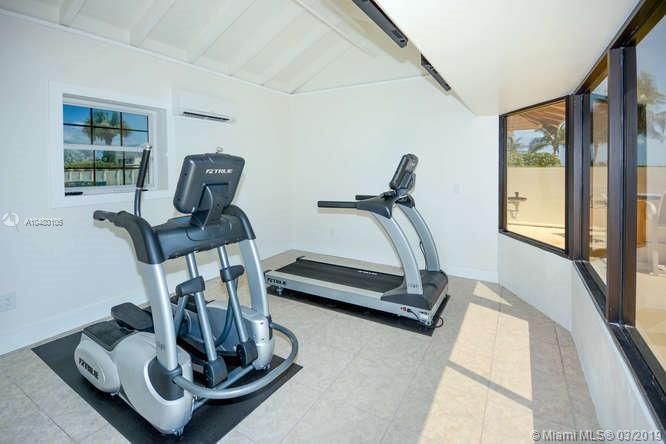 100 South Beach Road, Unit 903 Jupiter, FL 33469 - Photo 17 of 25 Exercise facility.