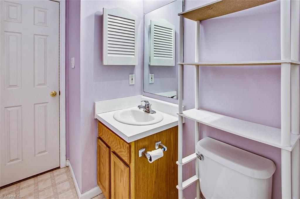 246 Hampton Road, Unit 7C Asheboro, NC 27203 - Photo 19 of 23 Gallery Image 19