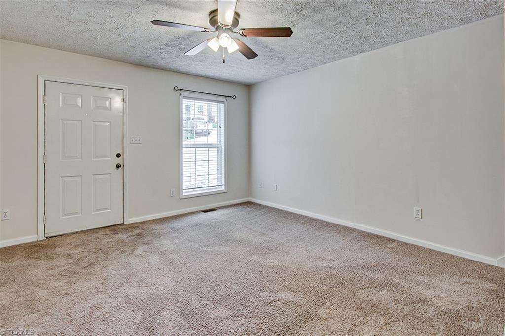 246 Hampton Road, Unit 7C Asheboro, NC 27203 - Photo 3 of 23 Gallery Image 3