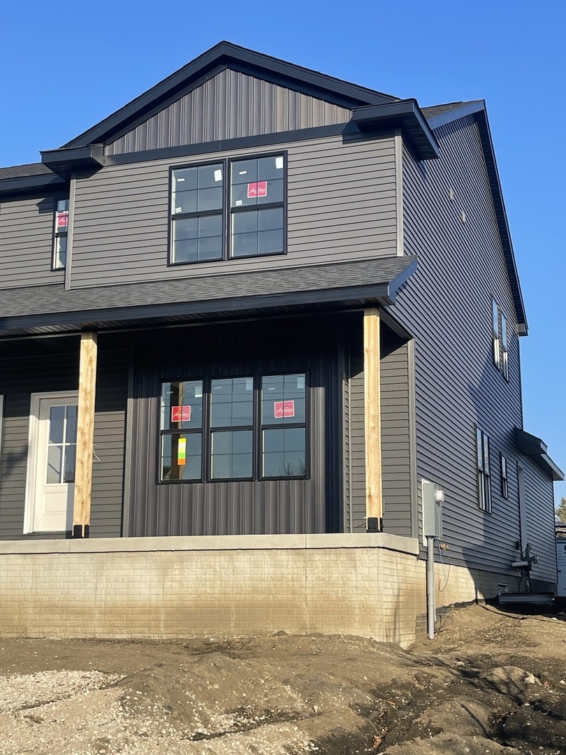 1525 Belclare Road Normal, IL 61761 - Photo 1 of 10 a front view of a house