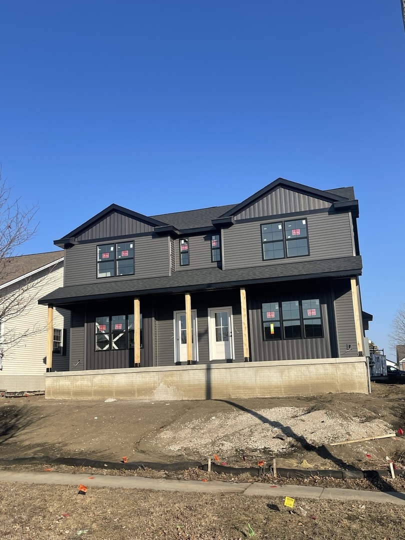 1525 Belclare Road Normal, IL 61761 - Photo 2 of 10 a front view of a house