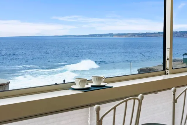 $1,895,000 | 939 Coast Boulevard, Unit 4C, La Jolla, CA 92037
