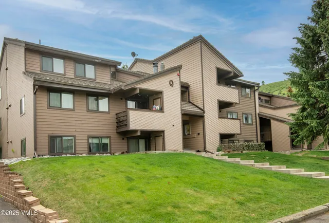 $789,000 | 1061 West Beaver Creek Boulevard, Unit Q302, Avon, CO 81620