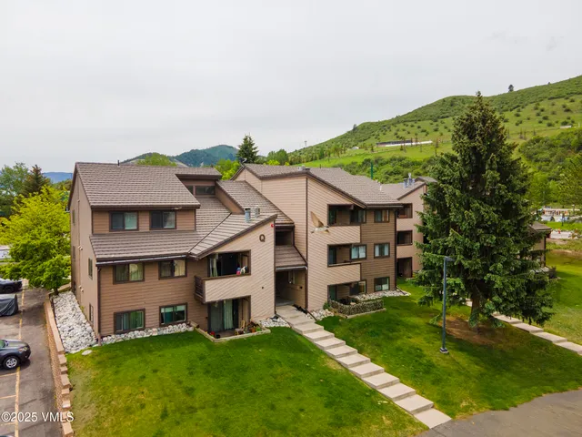 $789,000 | 1061 West Beaver Creek Boulevard, Unit Q302, Avon, CO 81620