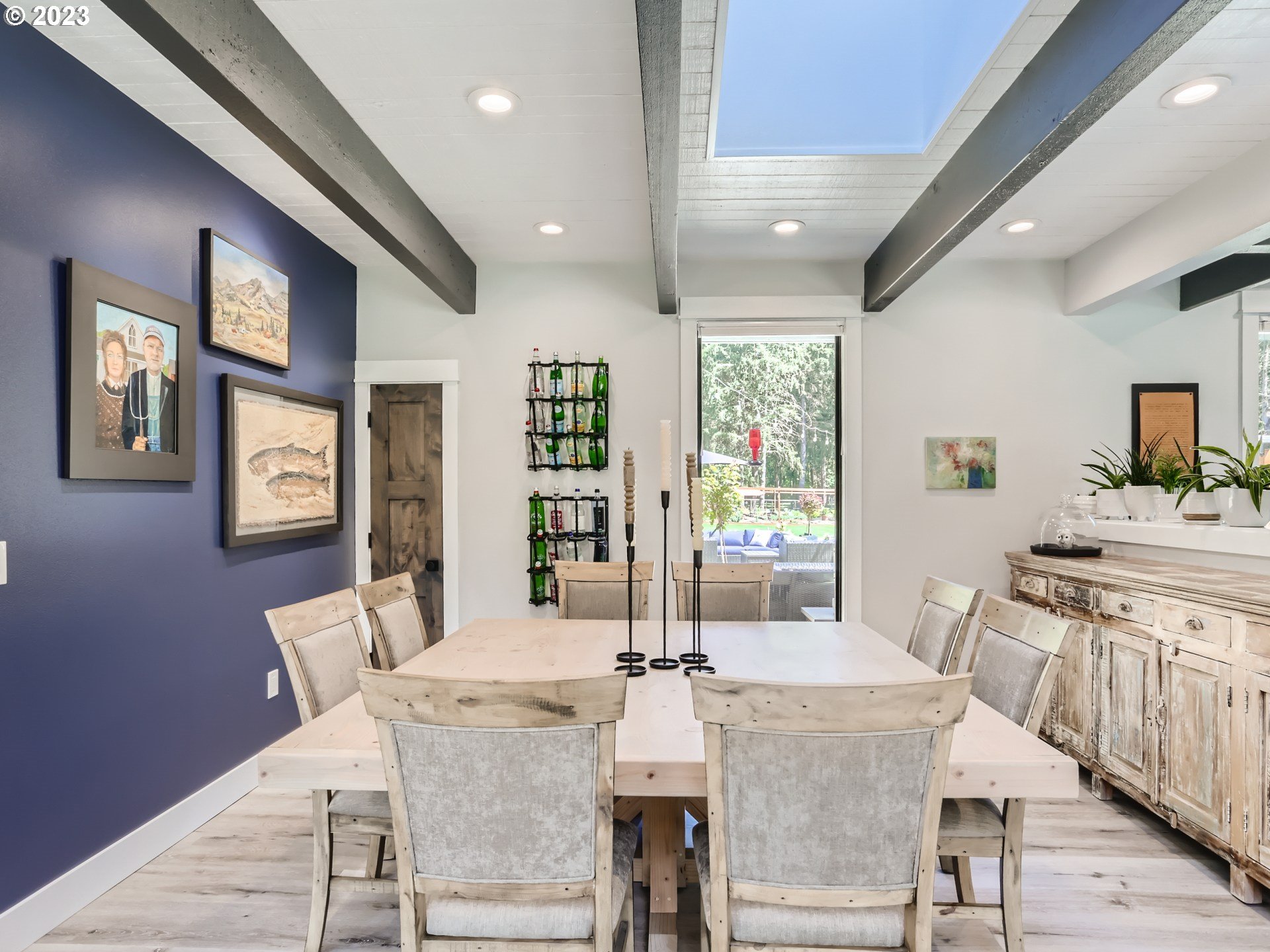 15631 Northeast Becke Road Aurora, OR 97002 - Photo 17 of 47 a view of a dining room with furniture window and wooden floor