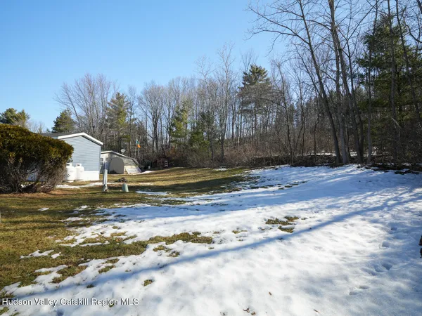 $94,000 | 24 Birch Way, Pittstown, NY 12185