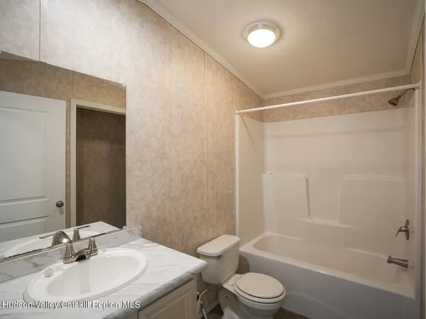 $94,000 | 24 Birch Way, Pittstown, NY 12185