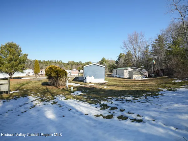 $94,000 | 24 Birch Way, Pittstown, NY 12185