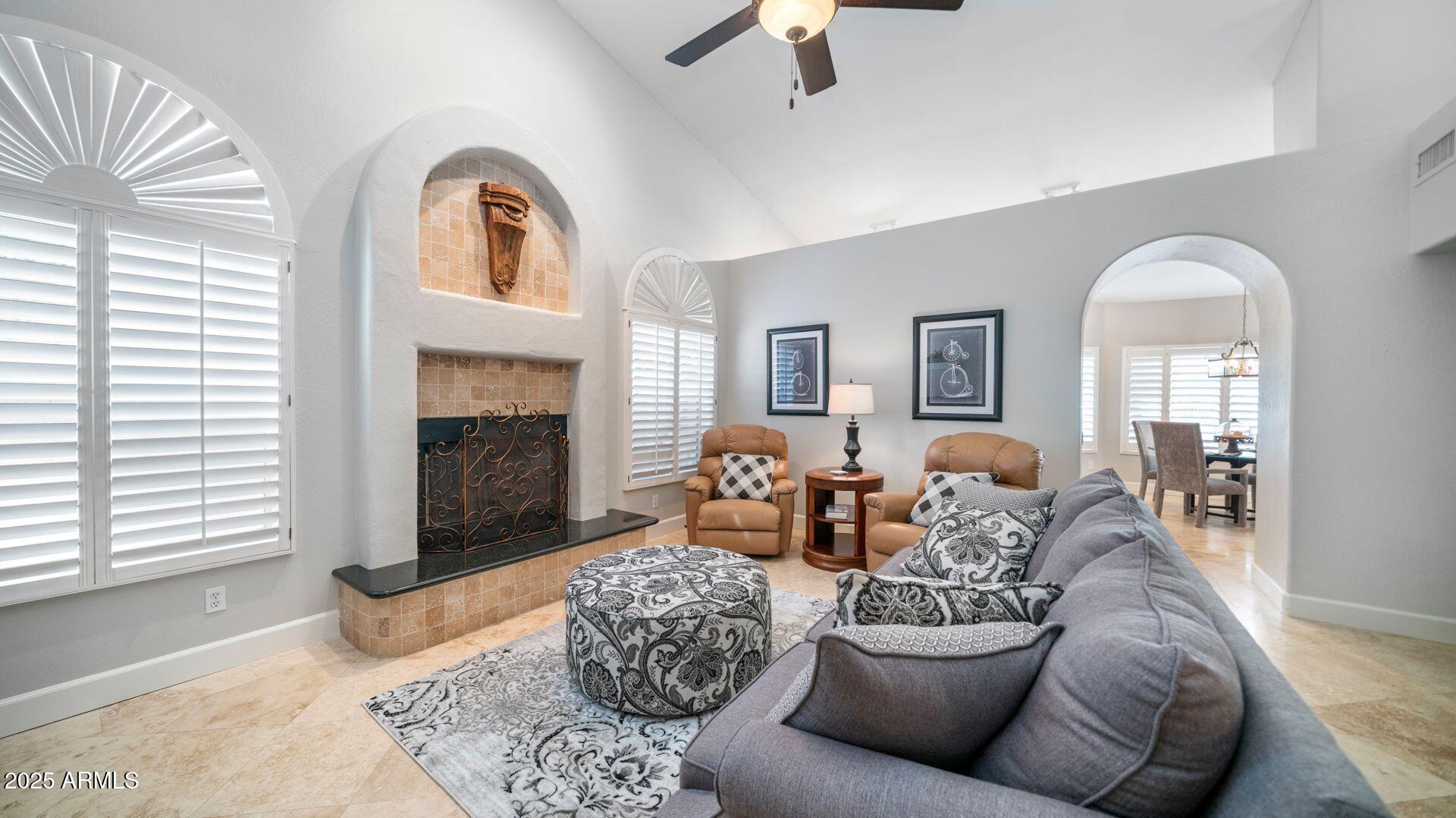 2214 East Beachcomber Drive Gilbert, AZ 85234 - Photo 11 of 45 Pbyjm-ZA
