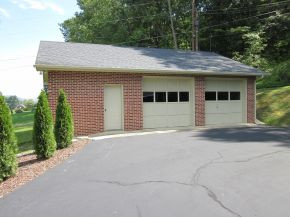 349 Hidden Valley Road Kingsport, TN 37663 - Photo 8 of 13 Photo 9