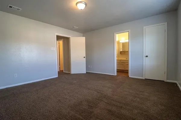$1,550 | 5725 Townhouse Lane, Beaumont, TX 77707