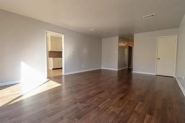 $1,550 | 5725 Townhouse Lane, Beaumont, TX 77707