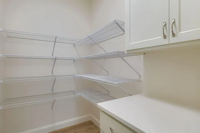 $629,900 | 5054 Dale Ridge Road, Woodbury, MN 55129