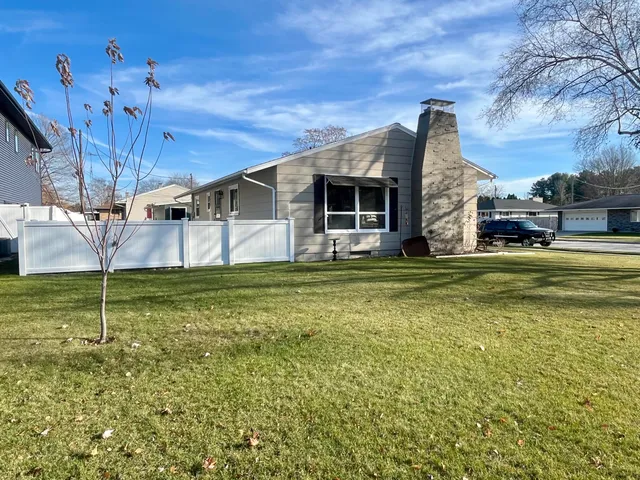 $239,900 | 2734 33rd Street, Two Rivers, WI 54241