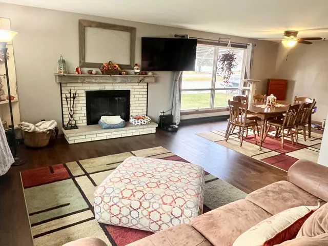 $239,900 | 2734 33rd Street, Two Rivers, WI 54241