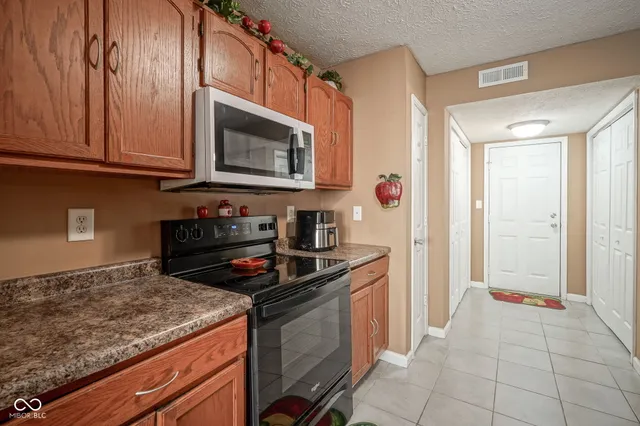 $224,900 | 3693 Dayflower Way, Indianapolis, IN 46235