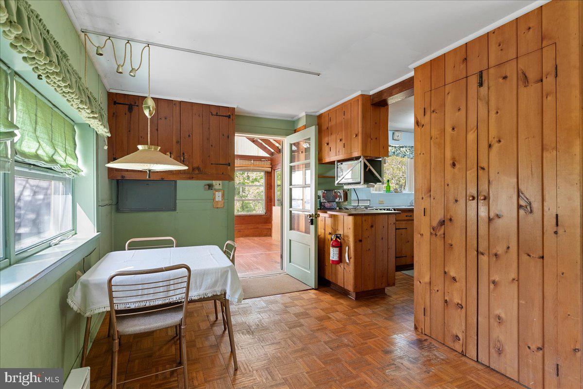 133 Woosamonsa Road Pennington, NJ 08534 - Photo 17 of 27