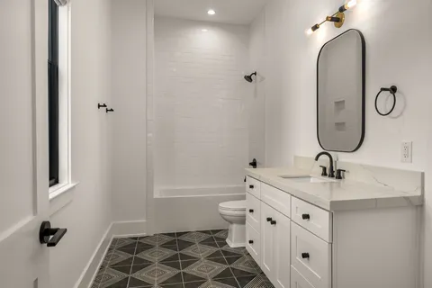 $1,974,900 | 6021 Post Road, Nashville, TN 37205