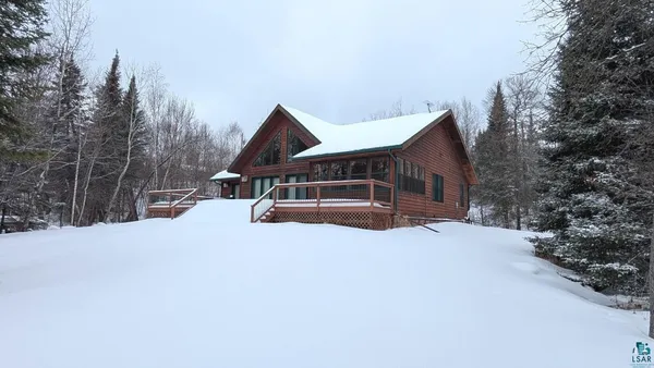 $995,000 | 3163 Randa Road, Orr, MN 55771