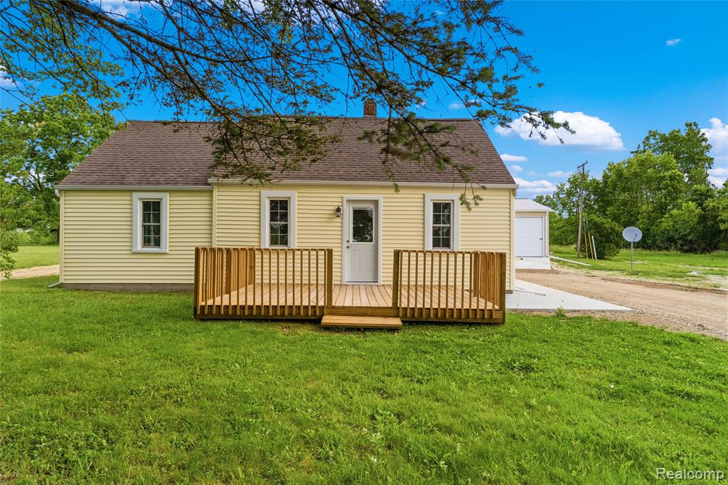 3241 East Frances Road Clio, MI 48420 - Photo 4 of 29