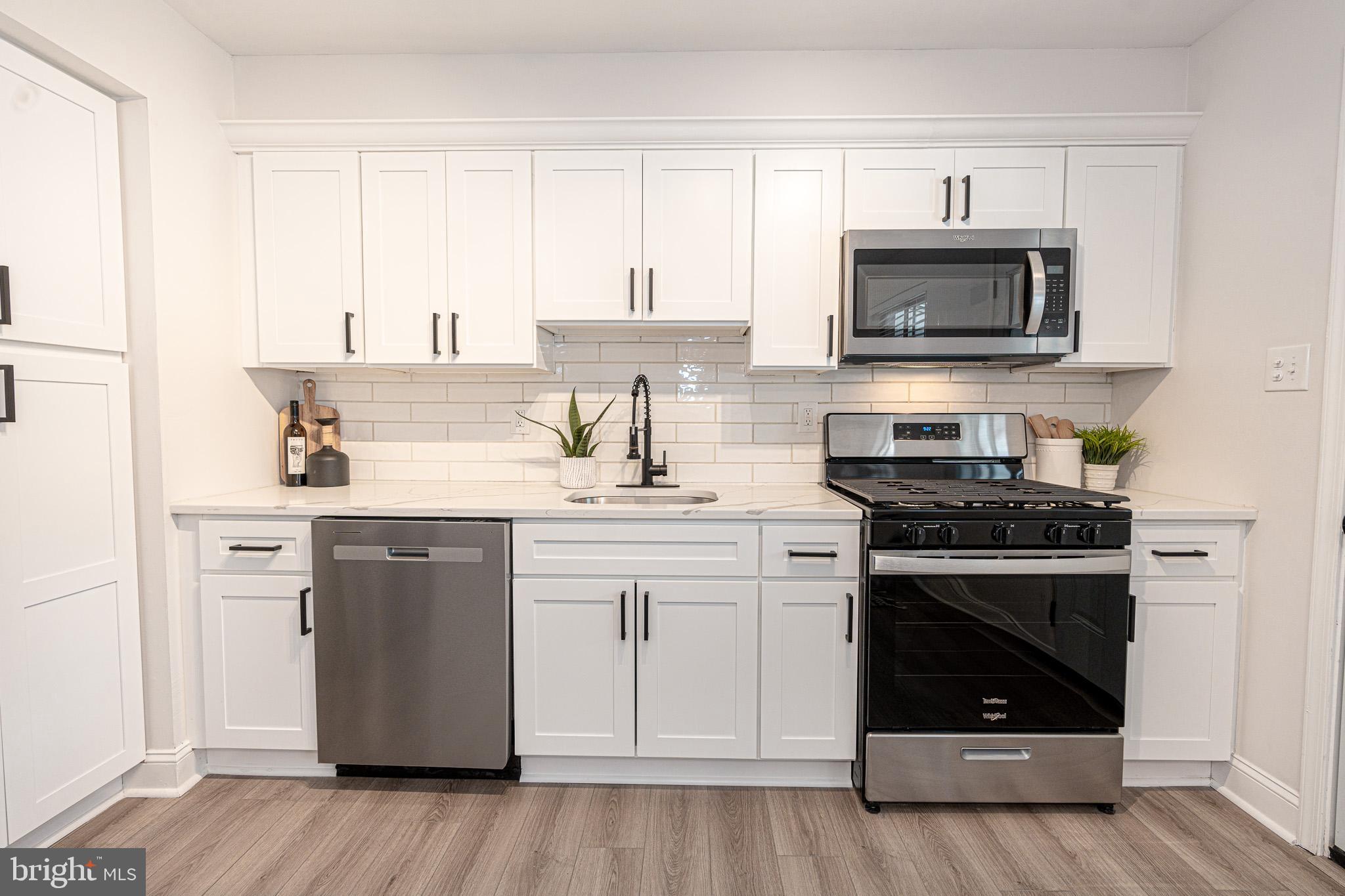 7631 Charlesmont Road Dundalk, MD 21222 - Photo 8 of 25