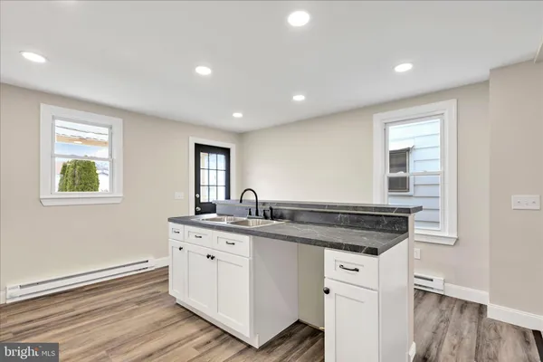 $199,900 | 233-235 Minersville Street, Seltzer, PA 17974