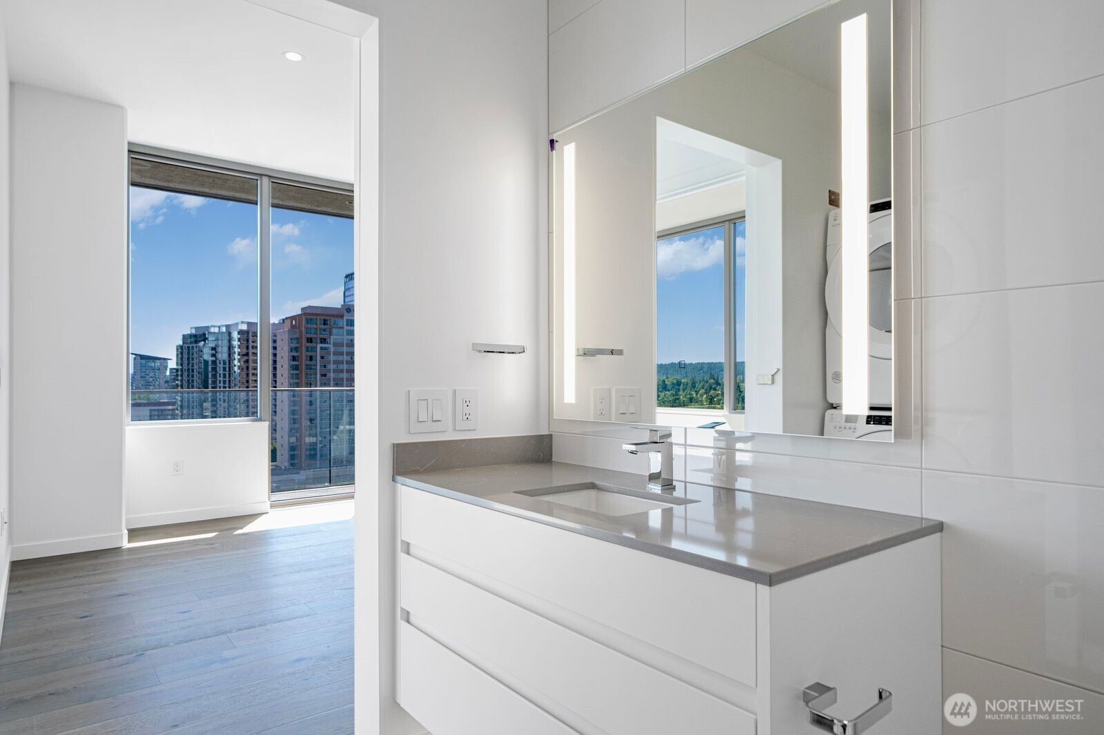 10232 Northeast 10th Street, Unit 1207 Bellevue, WA 98004 - Photo 15 of 28