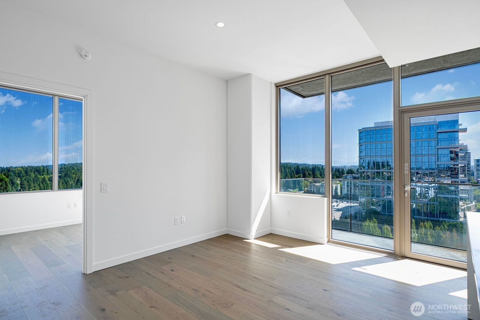 10232 Northeast 10th Street, Unit 1207 Bellevue, WA 98004 - Photo 8 of 28