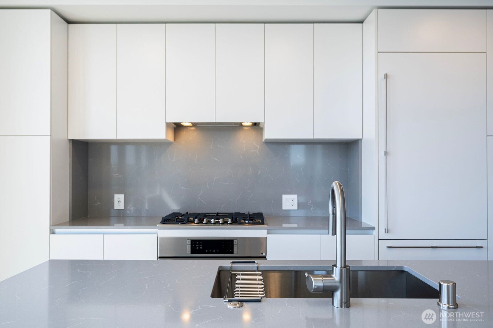 10232 Northeast 10th Street, Unit 1207 Bellevue, WA 98004 - Photo 9 of 28