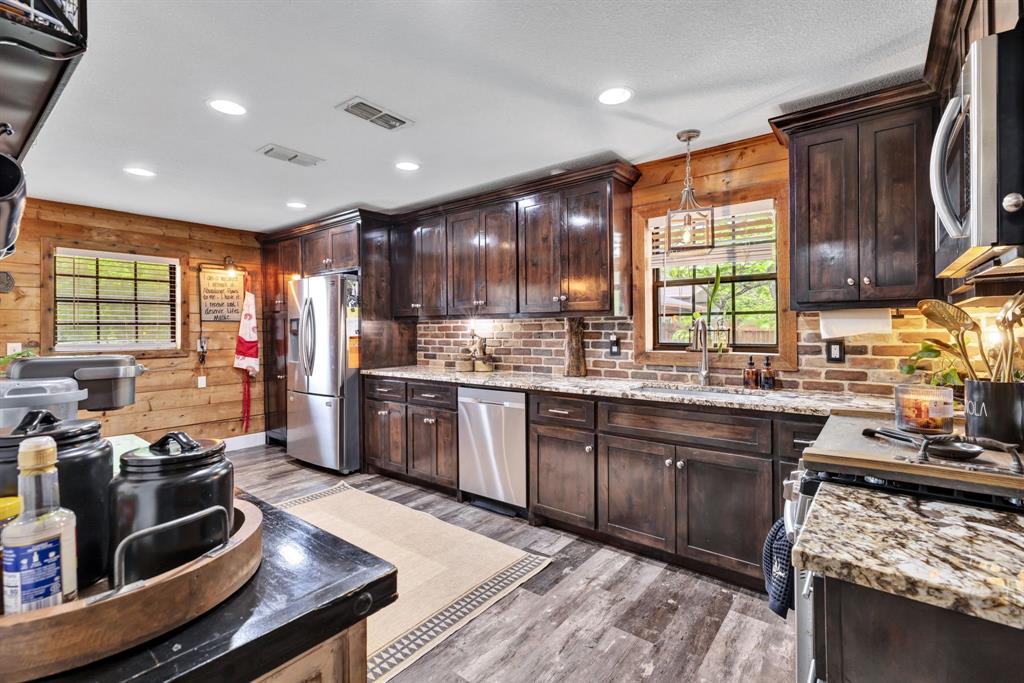 7940 Dick Price Road Mansfield, TX 76063 - Photo 13 of 40