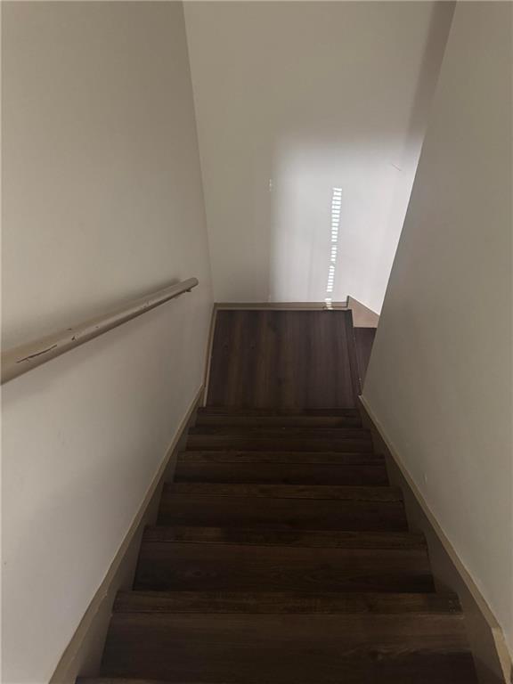 4701 Flat Shoals Road, Unit 41G Union City, GA 30291 - Photo 11 of 16 a view of entryway