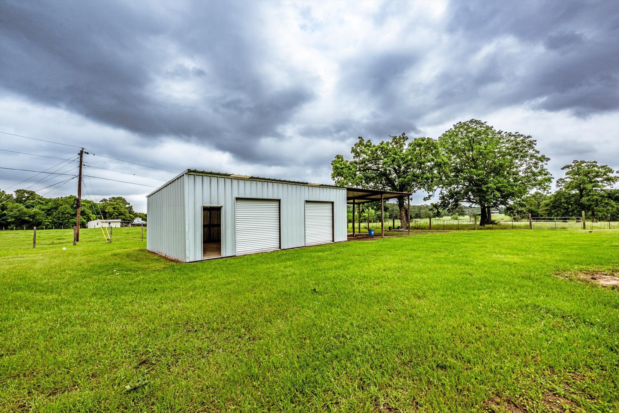 218 Rosenwall Road Huntsville, TX 77320 - Photo 9 of 39