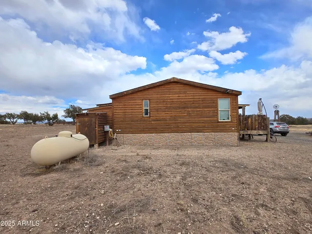 $480,000 | 8495 Antelope Run Road, Ash Fork, AZ 86320