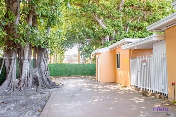 $1,950 | Little Havana, Miami, FL 33128