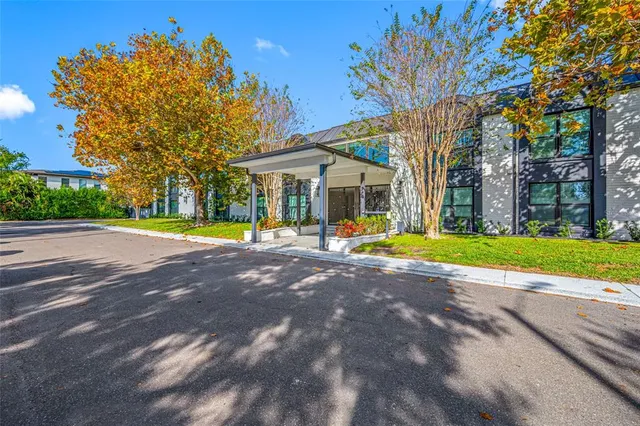 $2,100 | 3909 West Cleveland Street, Tampa, FL 33609