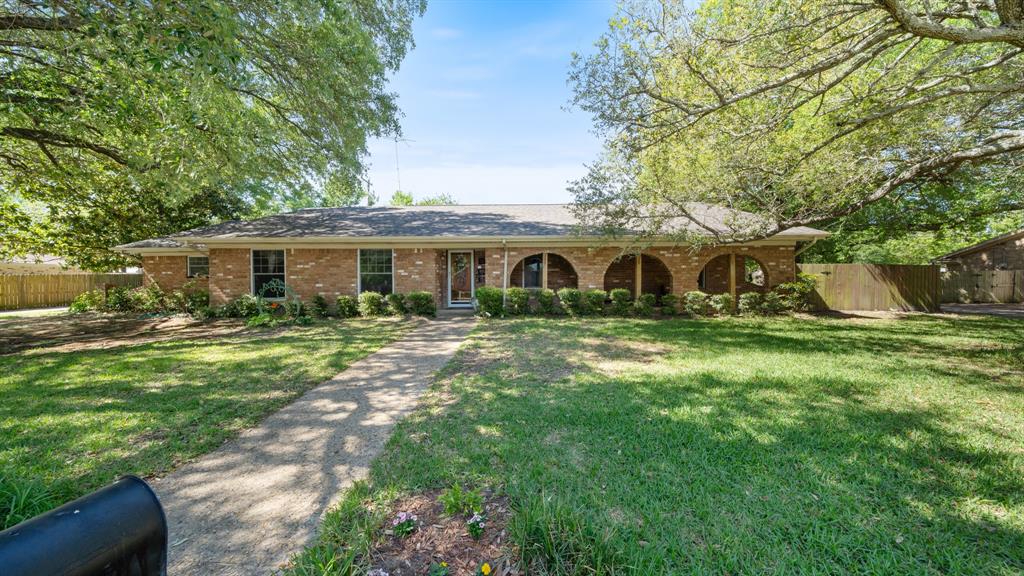111 Granada Square Canton, TX 75103 - Photo 1 of 1