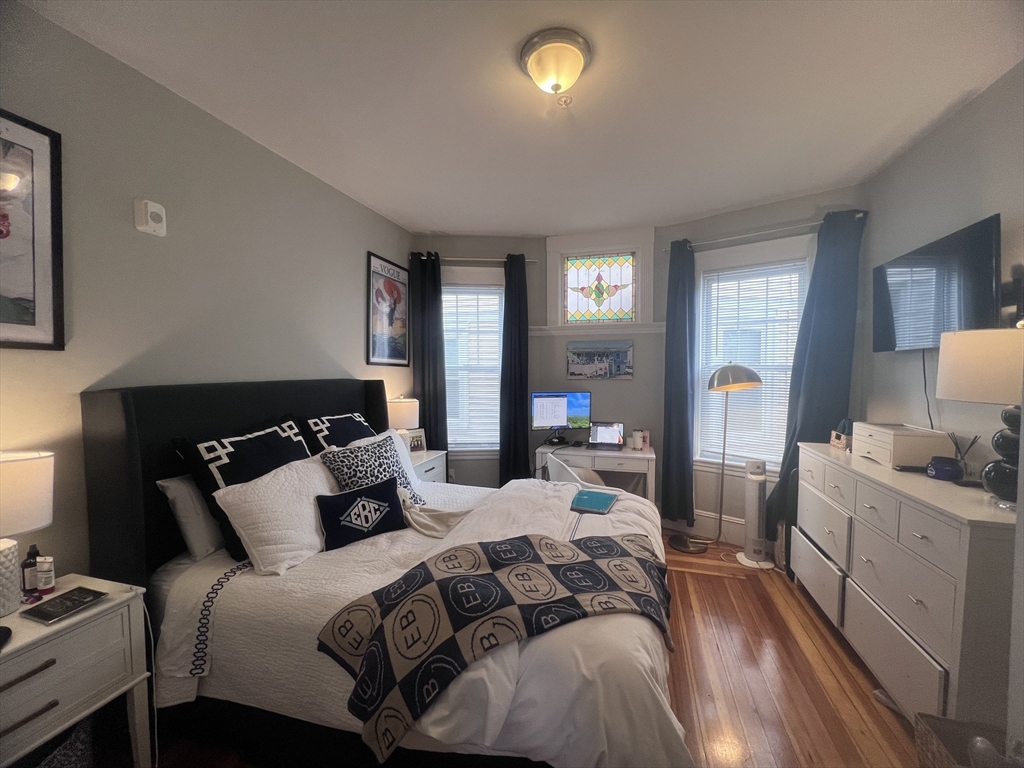 247 L Street, Unit 2 Boston, MA 02127 - Photo 15 of 24