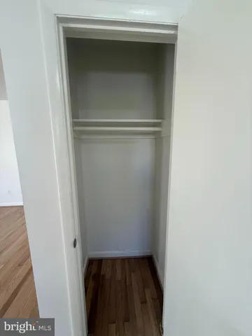 $2,995 | 3601 17th Street North, Arlington, VA 22207