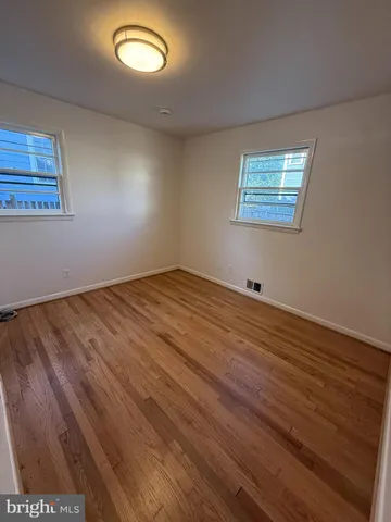 $2,995 | 3601 17th Street North, Arlington, VA 22207