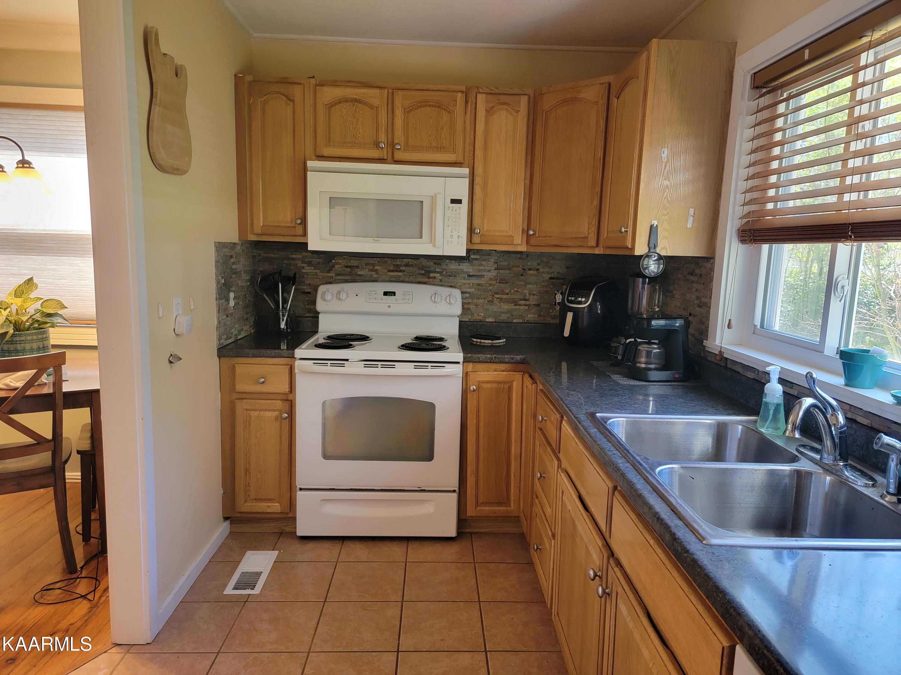 120 Decatur Road Oak Ridge, TN 37830 - Photo 6 of 16 Kitchen 1