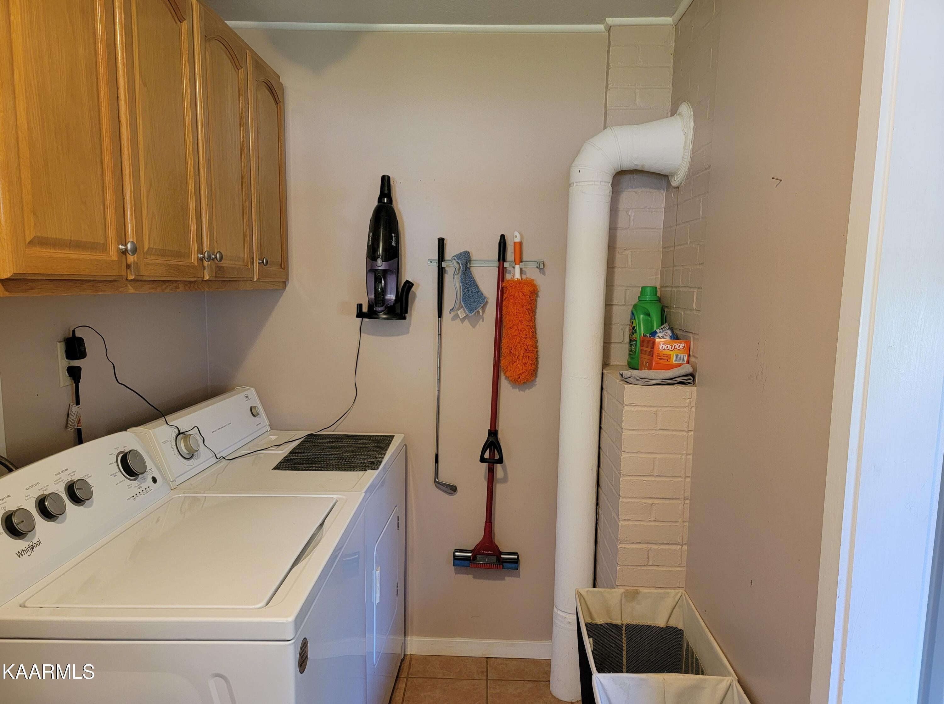 120 Decatur Road Oak Ridge, TN 37830 - Photo 8 of 16 Laundry